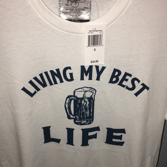 NWT Living my best life T-Shirt - Picture 2 of 3